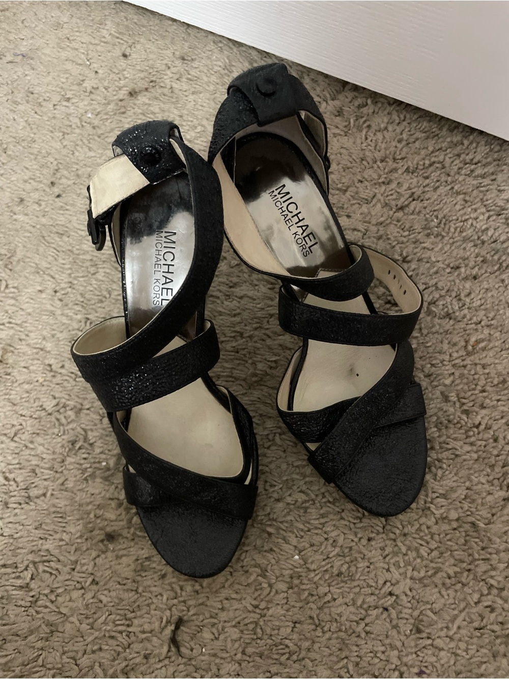MICHAEL Michael Kors Evie Black Glitter Platform Sandals Size 7.5M
